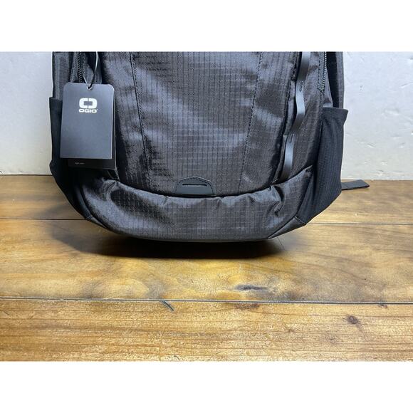 OGIO Shuttle Pack Black Backpack - Brand New with Tag - Picture 2 of 11